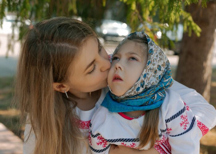 «Воскресная служба в храме»