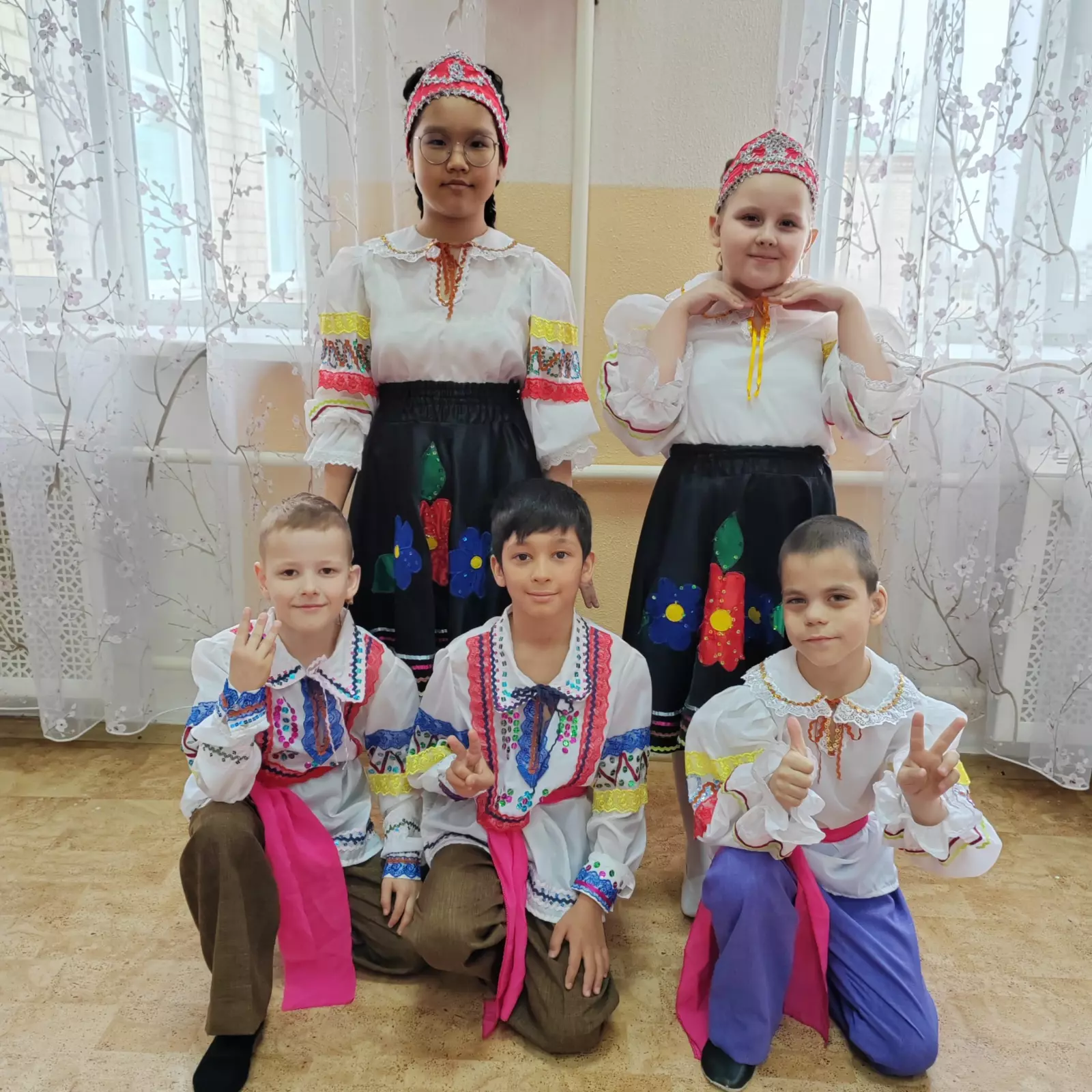 Танцевальная пятерка